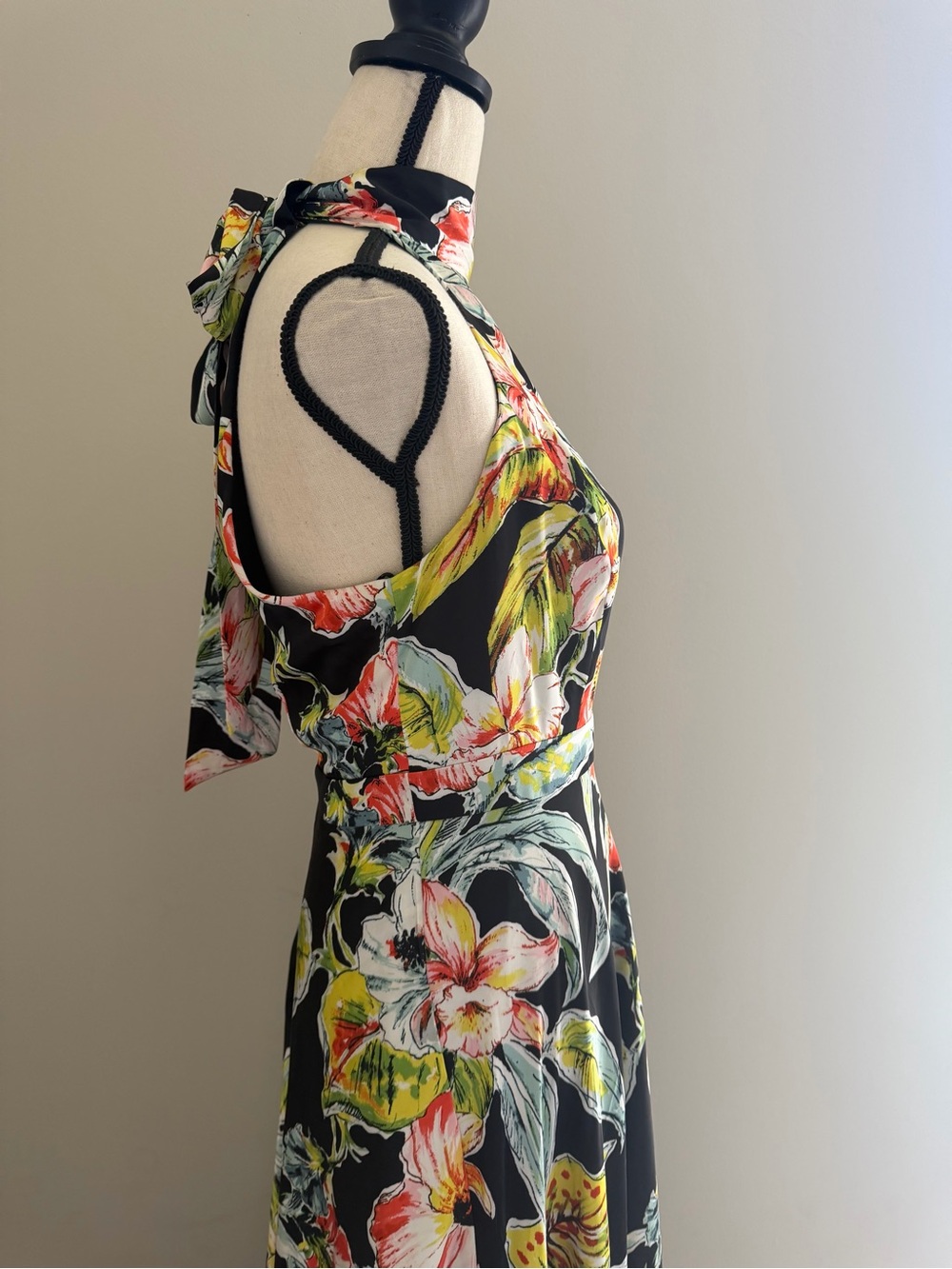 Nicole Miller Hibiscus Print Satin Floral Halter Maxi Dress Size 12 - Picture 6 of 12